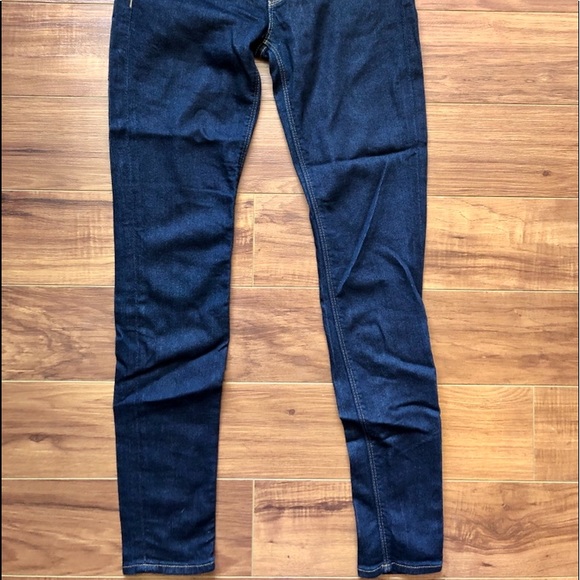 Hudson Jean - denim skinny jeans. - Picture 8 of 8